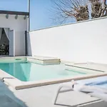 Caterina Villa Brtonigla